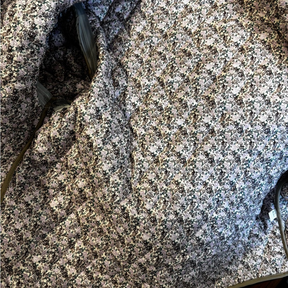 Quilted Floral Patchwork Jacket with Removable Sl… - image 5